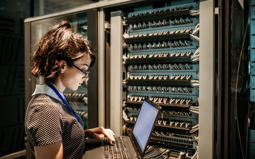 servidor dedicado com redundância Servidor dedicado com redundância de dados