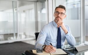 Como descobrir um provedor de domínio